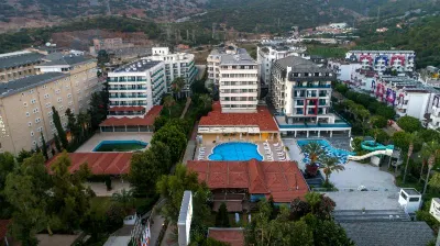 Club Hotel Mirabell Hotel di Elikesik
