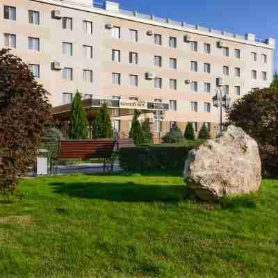 Park-Hotel Noviy Vek Hotel Exterior