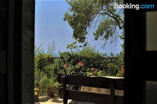 B&B dei Fiori-Praia a Mare Updated 2022 Room Price-Reviews & Deals |  Trip.com