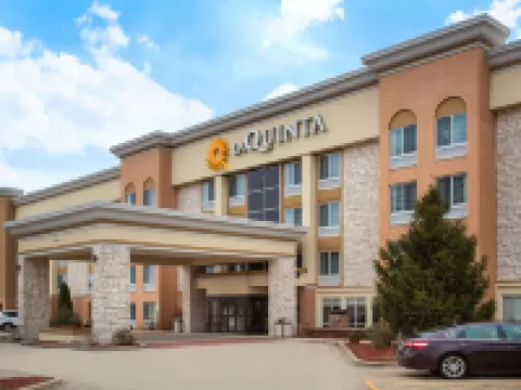 La Quinta Inn & Suites by Wyndham Effingham Hotels in Effingham