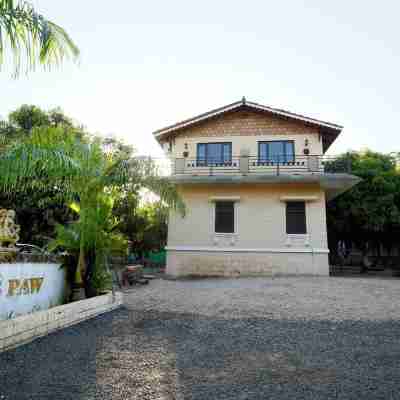 Gir Lions Paw Resort with Swimming Pool Hotel Exterior