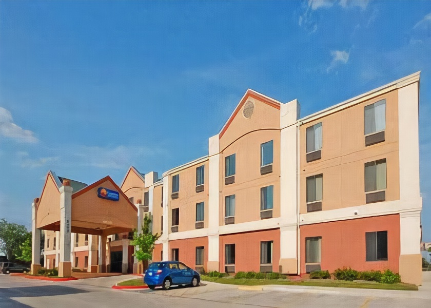 Comfort Inn & Suites Near Medical Center