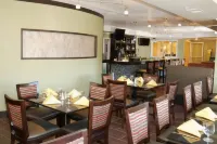 โรงแรม ฮอลิเดย์ อินน์ แอนด์ สวีทส์ ซานมาเทโอ-ซานฟรานซิสโก SFO บาย IHG