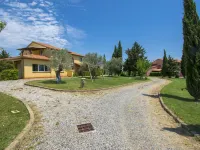 Il Felciaione Hotels in Riparbella