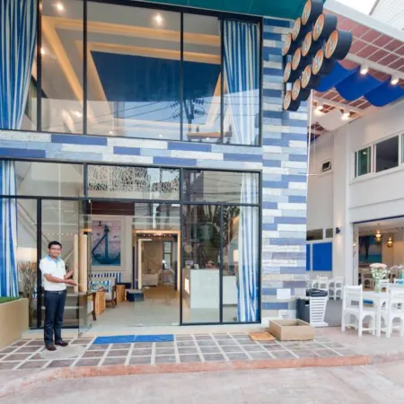 The Blue Pearl Kata Hotel Отели рядом с достопримечательностью «Пляж Ката»