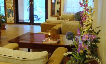 Hotel Norbuling - Housity