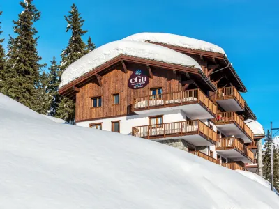 CGH Rés Chalet les Marmottons Hotels near La Rosiere