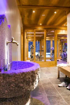 CGHRés&Spa Hameau Pierre Blanche(Lhu102)