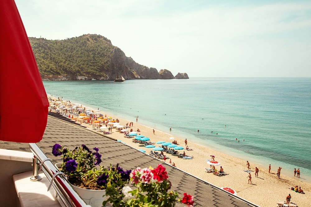 Sunprime Alanya Beach - Adults Only