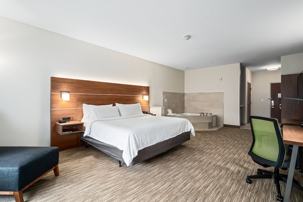 Holiday Inn Express Suites Van Buren-Ft Smith Area, an Ihg Hotel