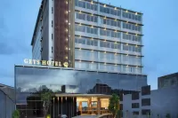 Gets Premiere Semarang Hotels in Karangturi