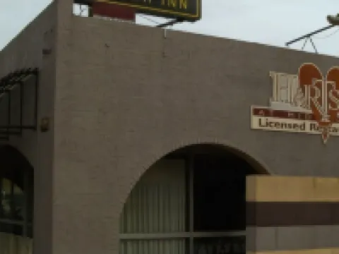 Colac Mid City Motor Inn Hotels in Colac