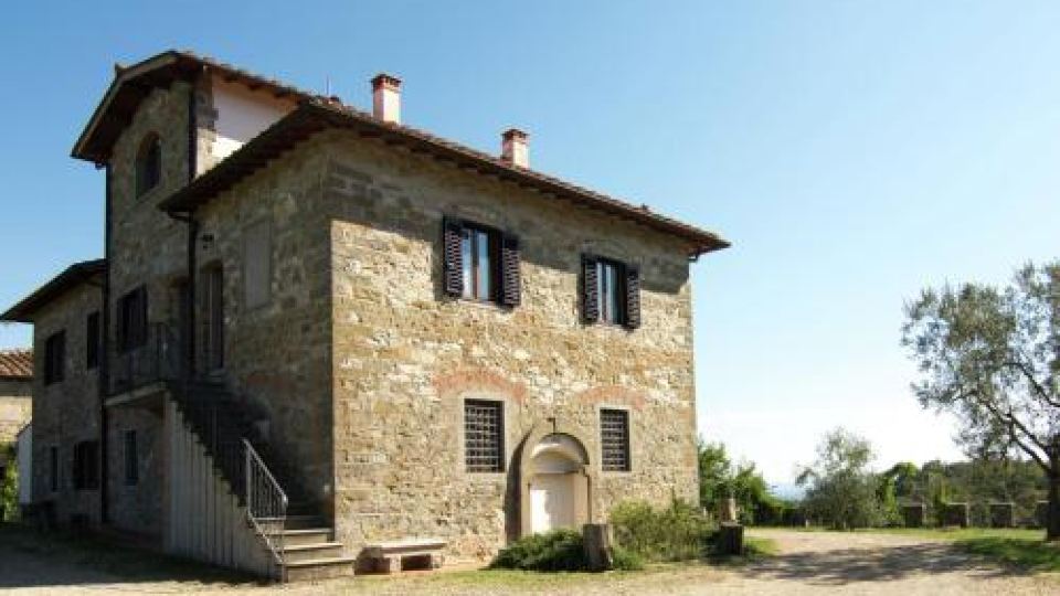 Scenic Stay Near Florence