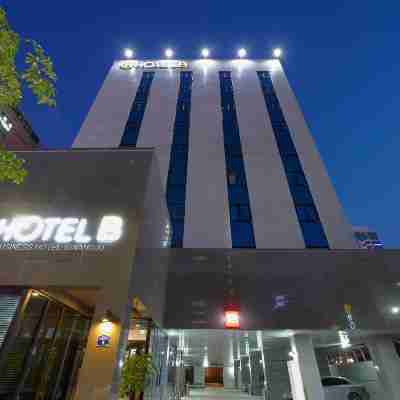호텔B Hotel Exterior