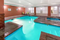 La Quinta Inn & Suites by Wyndham Fruita - Pools