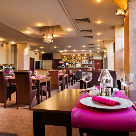 Hotel Galicya Отели рядом с достопримечательностью «Техно-парк Кракова»