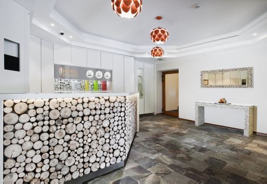 5. 호텔 지비에츠키..