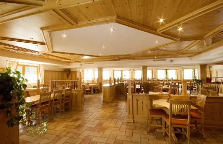 Rechberger Hof Landgasthof Отели в г. Парсберг