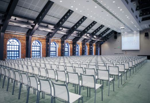 4. 비엔나 하우스 ..