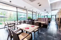 Utopia Hotel - Art & Nature Hotel Hotels in Jurbise
