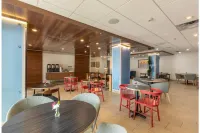 Holiday Inn Express NEW ORLEANS DWTN - FR QTR AREA by IHG - breakfast