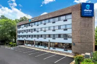 Clarion Pointe Raleigh Midtown Hôtels à : Comte de Wake