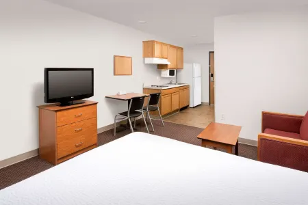 WoodSpring Suites San Antonio North Live Oak I-35 Отели в г. Лайв Ок