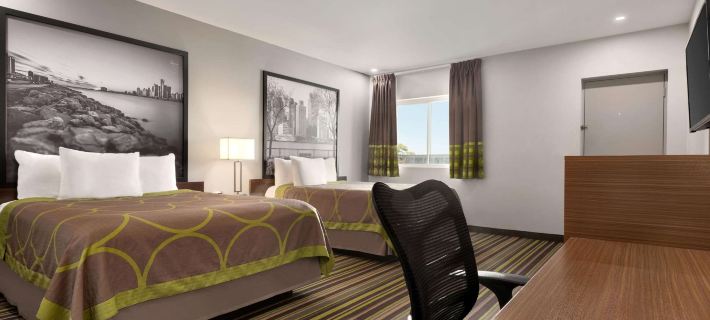 Super 8 by Wyndham Windsor/Dougall Hotels in Windsor