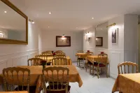 Hôtel Princesse Isabelle Hotel a Puteaux