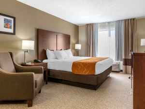 Comfort Suites Grandville