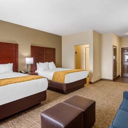 Comfort Suites