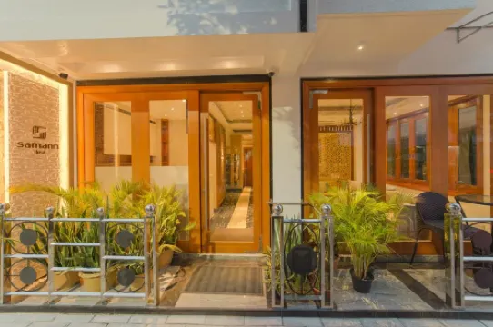 Samann Host Hotels in Malé