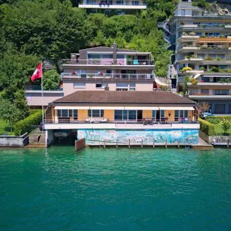Seestern Direkt am See