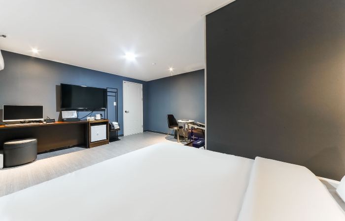 Busan Choeup Yuna Hotel