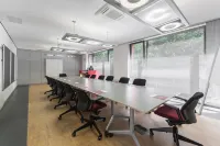 Serways Hotel Feucht Ost Hotels in Schwarzenbruck