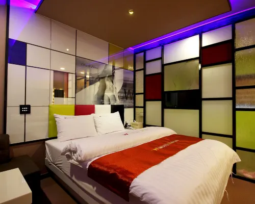 Chilgok Palgongsan W Drive-IN Hoteles cerca de Templo Pagyesa