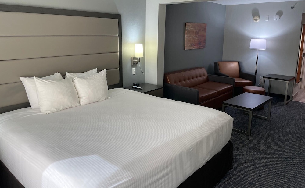 Best Western Plus McAllen Airport Hotel