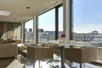 The Mandala Suites Hotels in Berliini