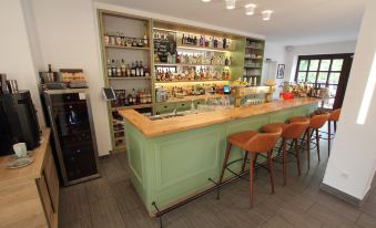 Zeitlos Hotel Und Restaurant am Fuchsbach - Housity