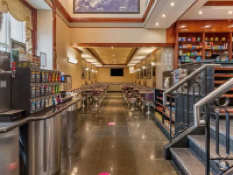 เดอะ ฟอร์ต แกร์รี โรงแรม, สปา แอนด์ คอนเฟอเรนซ์ เซ็นเตอร์, แอน แอสเซนด์ คอลเลกชัน โรงแรม โรงแรมในวินนิเพก