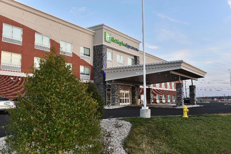 Holiday Inn Express & Suites Madisonville, an Ihg Hotel