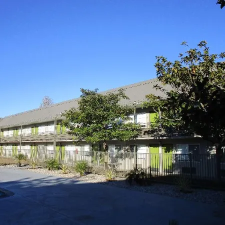 SureStay Plus Hotel by Best Western Point Richmond