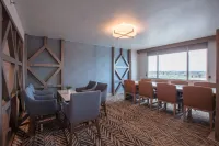 Bakersfield Marriott at the Convention Center Hotels in Kern County