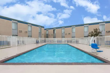 SureStay Hotel by Best Western Duncan