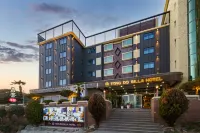 Yangsan Tongdosa Shilla Hotel Отели рядом с достопримечательностью «Pyeongsan Bookstore»