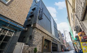 No.25 Suwon Hwaseong Haenggung Branch