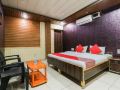 oyo-48614-taman-guest-house-suite