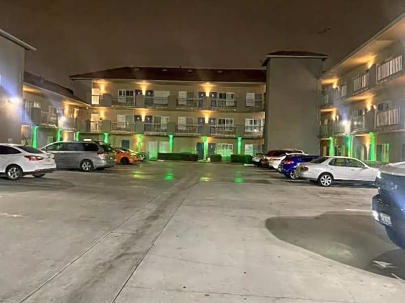 Mid City Inn and Suites