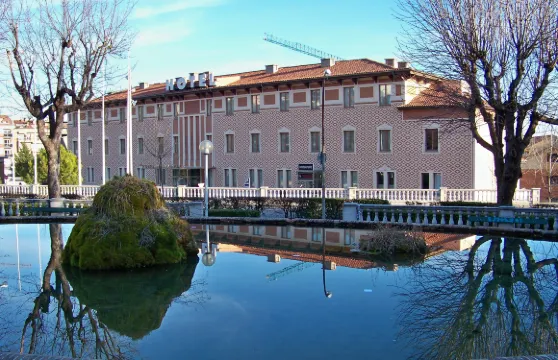 貝爾加公園酒店