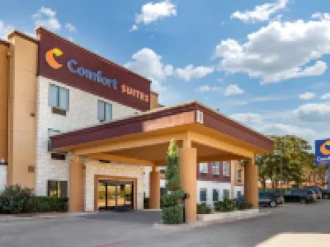 Comfort Suites Hotels in Georgetown